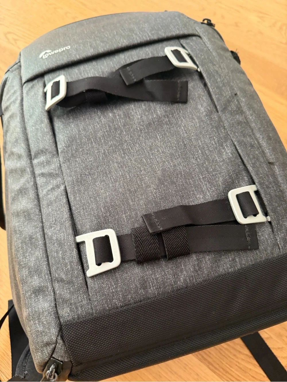Lowepro Freeline Camera Backpack 350 AW, Heather Grey
